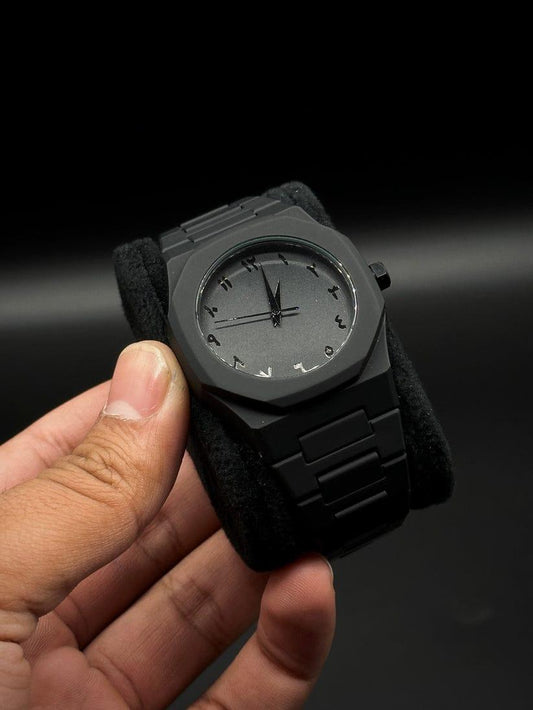Unisex Quartz Movement Analogue Watch with Chain Strap - 1 Pc